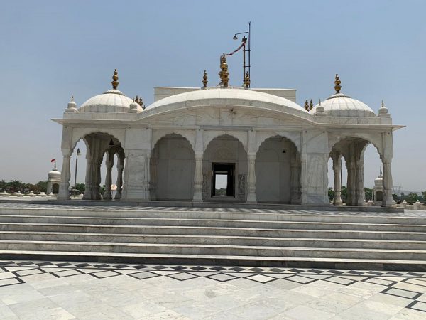 Jal Mandir,Pawapuri