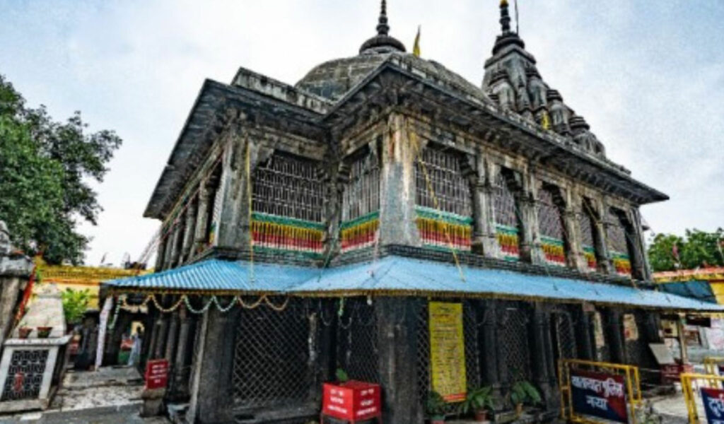 Gaya-Ji-Vishnupad-Corridor, Bodh Gaya Visiting Places