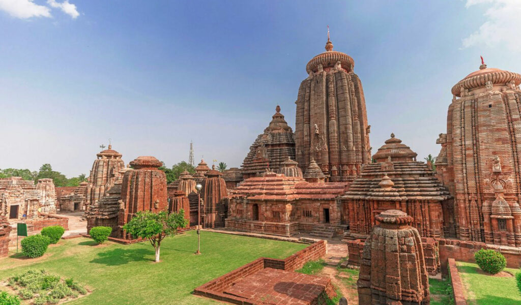 Bhubaneswar , places to visit in odisha