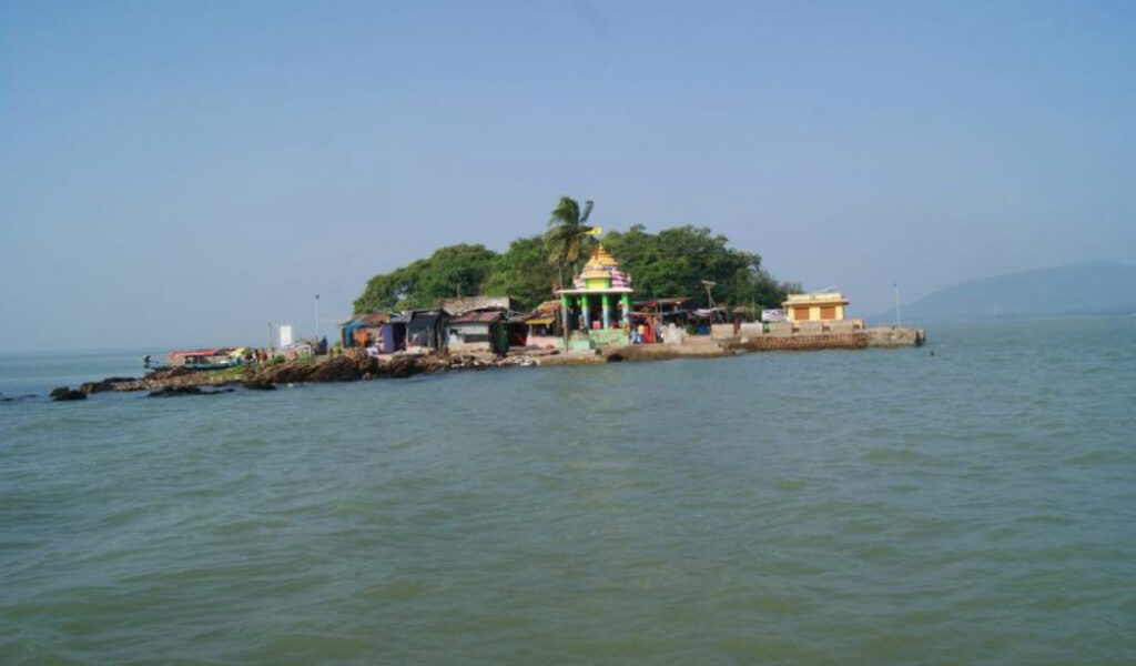 Chilika-Lake, places to visit in odisha