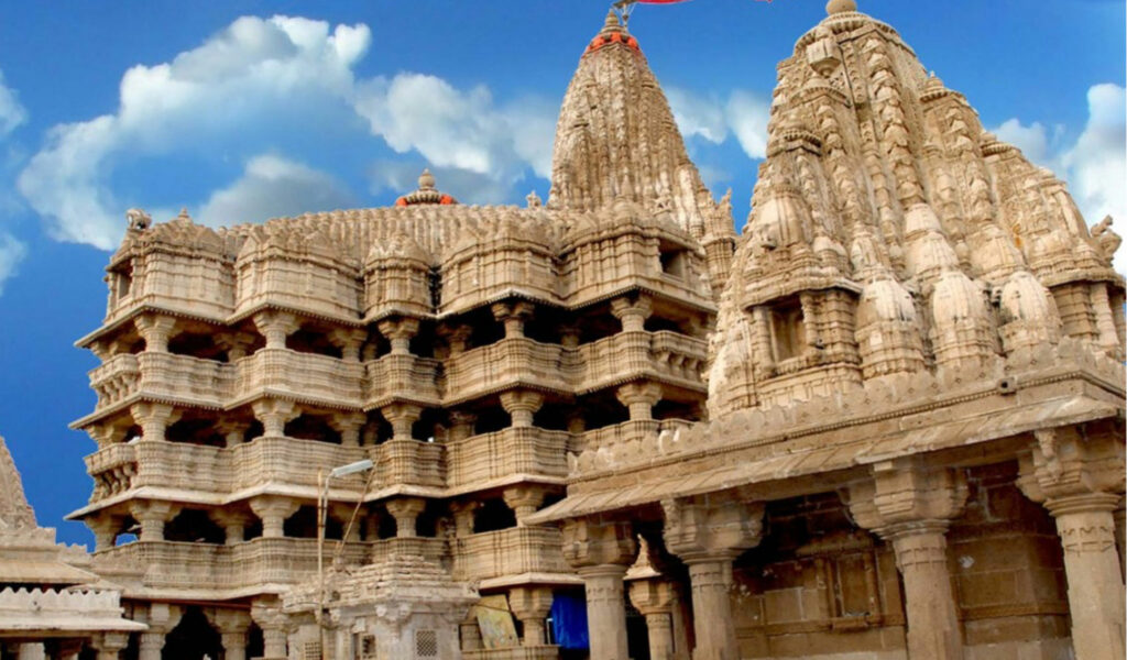 gujarat somnath dwarka, Dwarkadhish-Temple