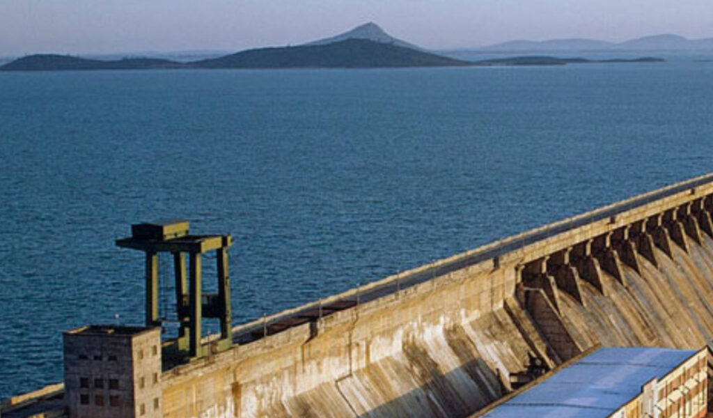 Hirakud-Dam,places to visit in odisha