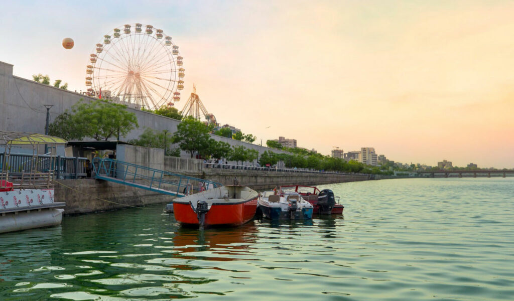 Kankaria-Lake-&-Sabarmati-Riverfront , gujarat somnath dwarka