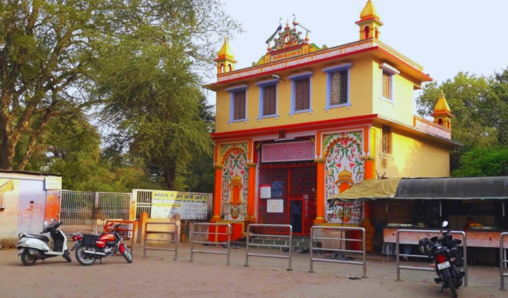 Sankat-Mochan-Hanuman-Mandir-, places of visit in varanasi