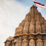 Read more about the article Shree Dwarkadhish Temple, Dwarka – A Spiritual Gem on the Gujarat Somnath Pilgrimage Trail