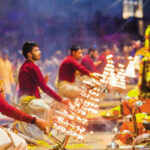 Read more about the article Ganga Aarti, Varanasi – The Divine Dance of Fire and Faith